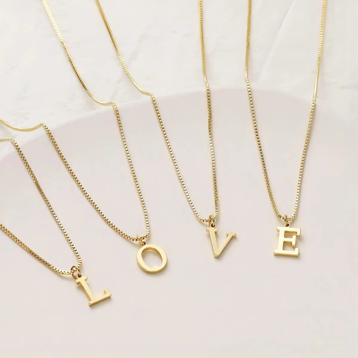 Moniva™ | Collier Lettre d’amour avec initiales